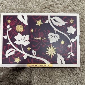 Nabla Secret Palette with Floral Design